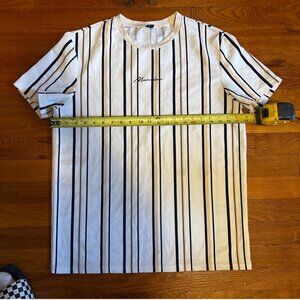 MENS SHORT SLEEVE TEE SIZE XL